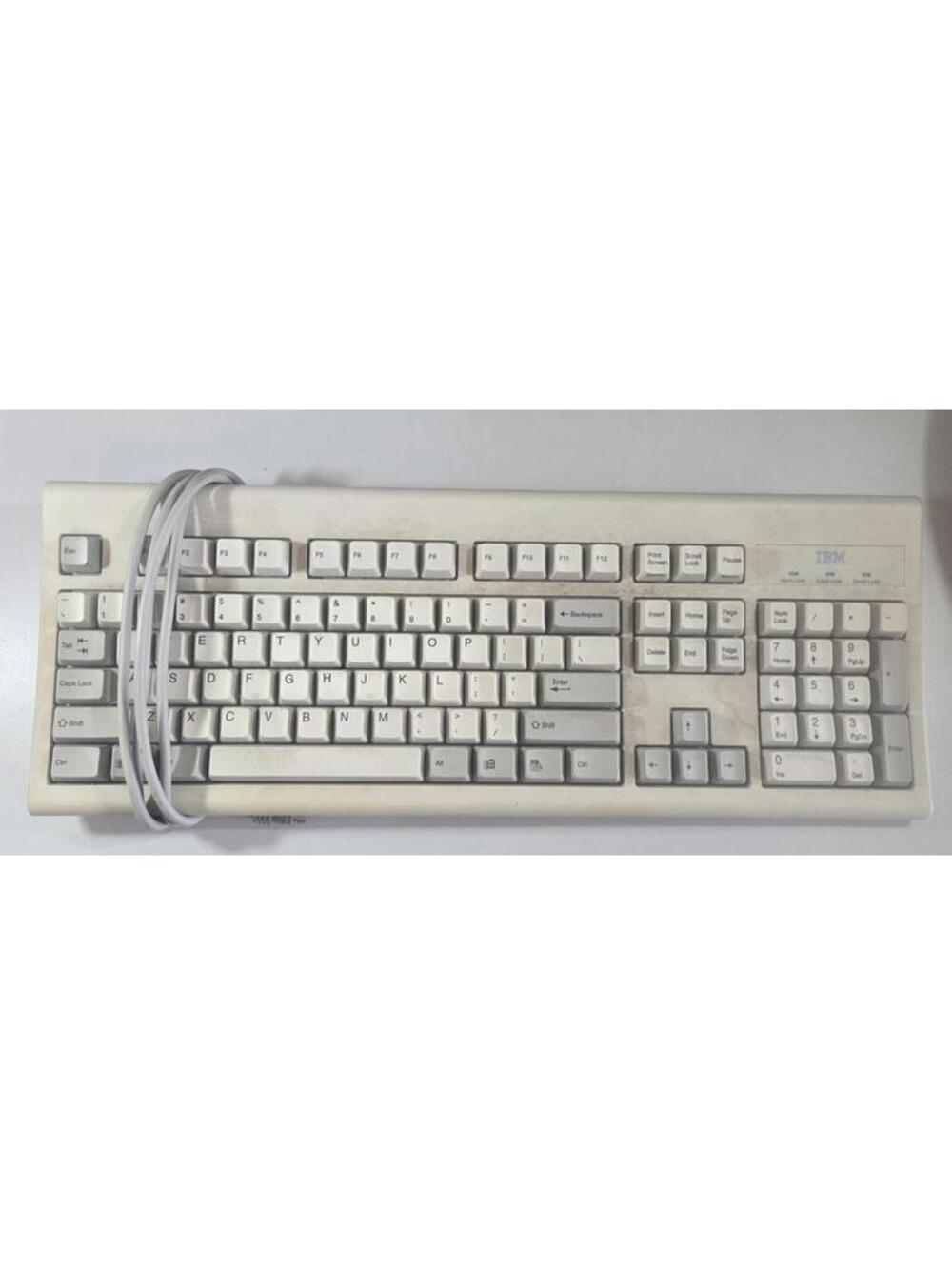 Vintage IBM KB-8923 keyboard